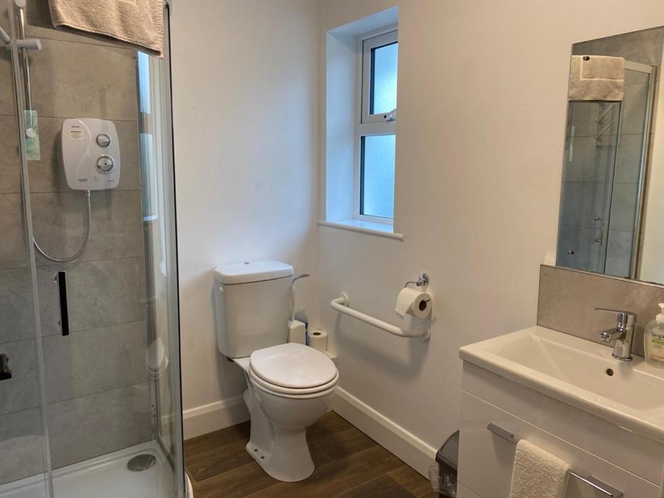 Memory Lane Self Catering * Muckros